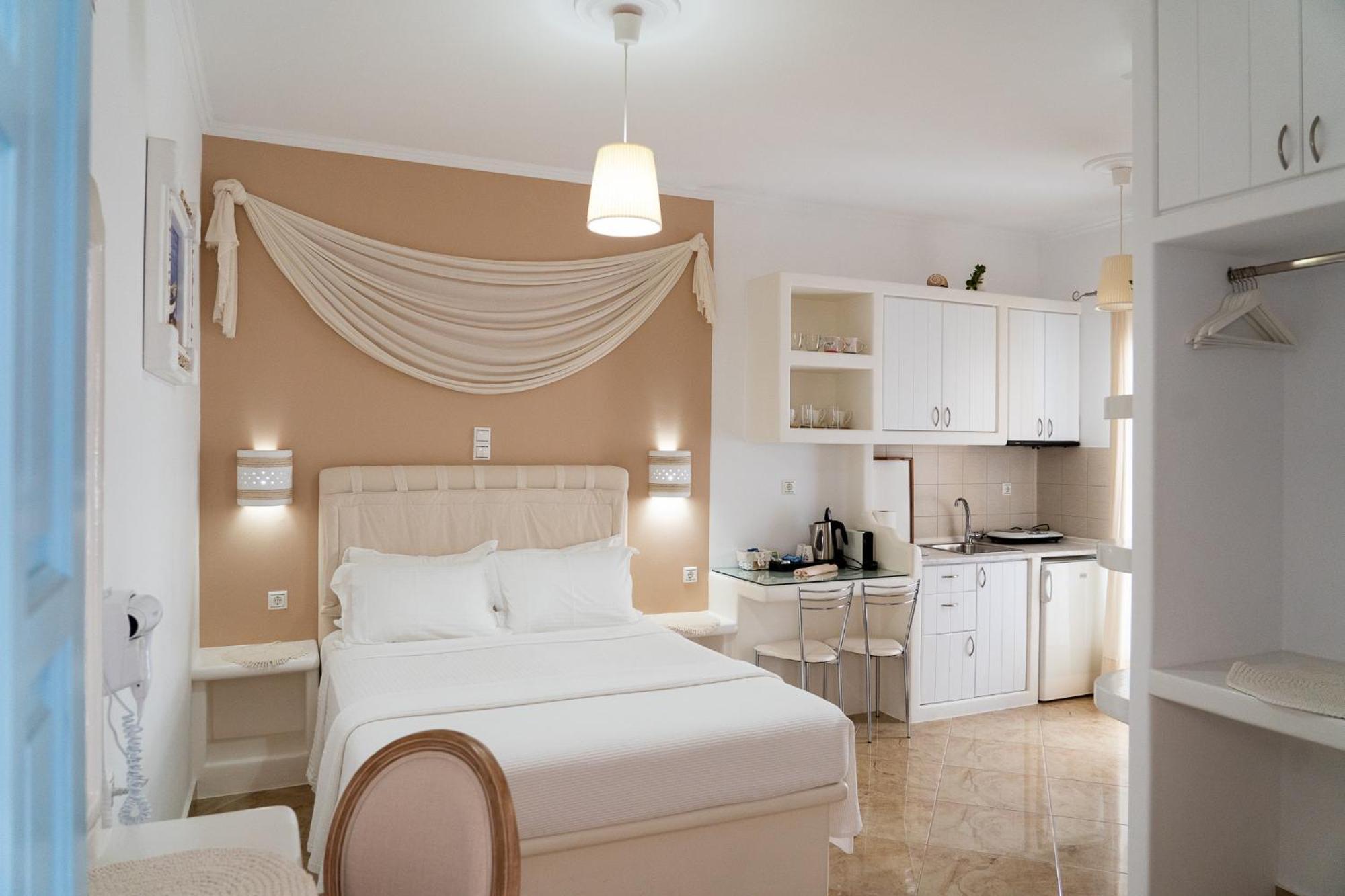 Aggelos Studios Adamantas  Buitenkant foto